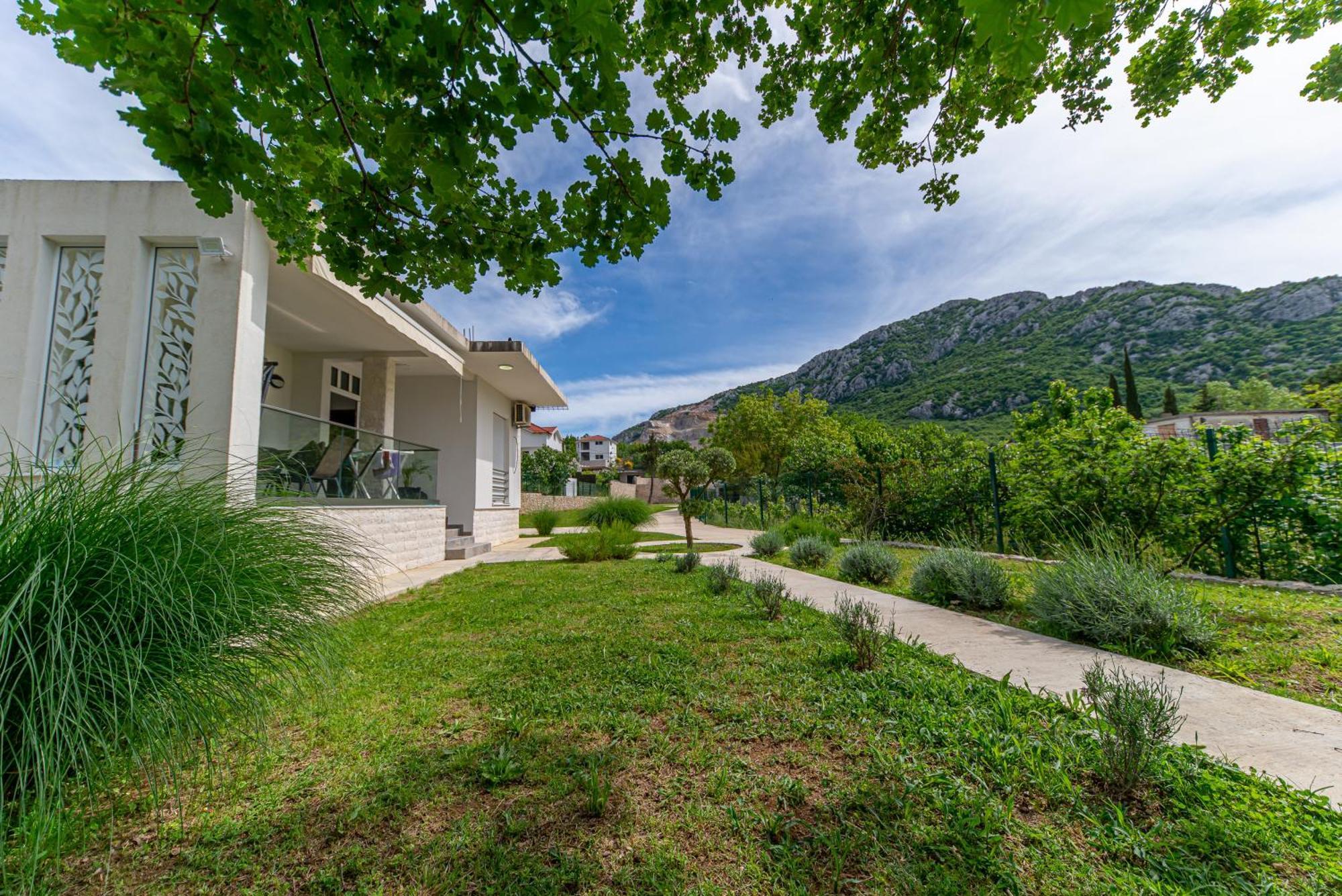 Villa The White House Thurmani Esterno foto